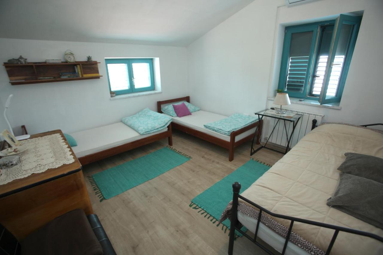 Vila Salamander Štanjel Exterior foto