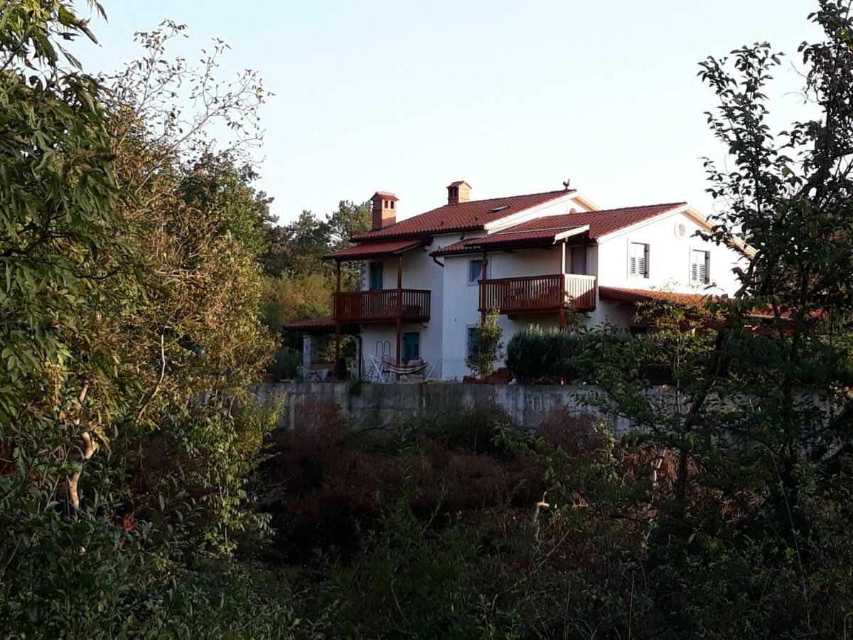 Vila Salamander Štanjel Exterior foto